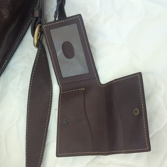 Cole Haan Vintage Messenger Bag (Like New) - Picture 5 of 13